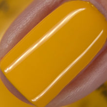 Load image into Gallery viewer, ORLY Nail Lacquer - Day Trippin Collection - Here Comes The Sun - 0.6oz / 18ml