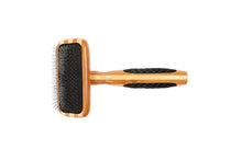 Charger l'image dans la galerie, Bass Brushes | Brosse démêlante pour animaux | Tige en alliage | Manche en bambou pur | Style lisse | Finition rayée | Modèle A21-SB
