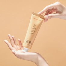 Load image into Gallery viewer, VOESH Vegan Body Creme - Tangerine Glow (3oz)
