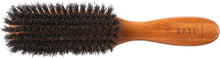 Charger l'image dans la galerie, Club pour hommes classiques (doux) Poils de sanglier Manche en bois clair ou en acrylique Brosses à basse douce (1 brosse)