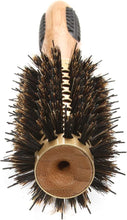 Charger l'image dans la galerie, Bass Brushes | Brosse à cheveux ronde Style & Condition | Poils 100 % naturels + picots en nylon | Manche en bambou pur | Corps ionique tourmaline extra-petit | Modèle 207