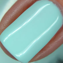 Load image into Gallery viewer, ORLY Nail Lacquer - Day Trippin Collection - Happy Camper - 0.6oz / 18ml