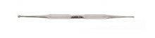 Charger l&#39;image dans la galerie, Curette à ongles ORLY | Grattoir à ongles spécialisé pour le nettoyage et la préparation des ongles | Outil à ongles en métal et repousse-cuticules
