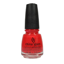 Charger l'image dans la galerie, CHINA GLAZE 069 ITALIAN RED POLISH

