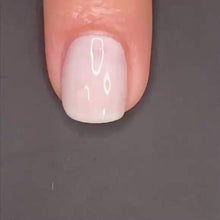 Charger l'image dans la galerie, China Glaze Polish OXYGEN 0.5oz
