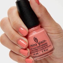 Charger l'image dans la galerie, China Glaze Nail Lacquer, I Just Cant-loupe 0.5 fl oz
