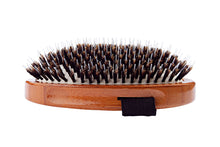 Charger l&#39;image dans la galerie, Brosses pour animaux de compagnie en nylon et poils de sanglier, manche en bambou et paume moyenne
