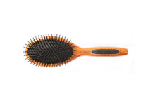 Charger l&#39;image dans la galerie, Brosse - Grand coussin ovale en nylon avec poils en bois clair et manche en bois clair pour basse 1 brosse par Bass Brushes
