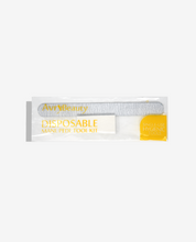 Charger l&#39;image dans la galerie, Shampoing Mielle au romarin et à la menthe et kit d&#39;outils de manucure et de pédicure jetables AvryBeauty en prime
