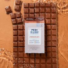 Charger l&#39;image dans la galerie, VOESH Pedi in a Box 4 Step- Chocolate Scent, Cocoa, 4 Step Pedi, At Home Pedicure Treatment, Pedicure Kit, Foot Soak, Foot Scrub, Foot Mask, Vegan Beauty, Foot Treatment, Foot Spa, Luxury Pedicure, Perfect Pedicure Prep
