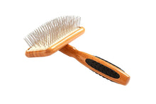 Charger l&#39;image dans la galerie, Brosses pour animaux de compagnie Bass Brushes Slicker Straight Wire Rake, manche en bambou moyen avec poignées en caoutchouc 
