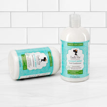 Charger l&#39;image dans la galerie, Après-shampoing à l&#39;eau de coco Camille Rose 12 oz
